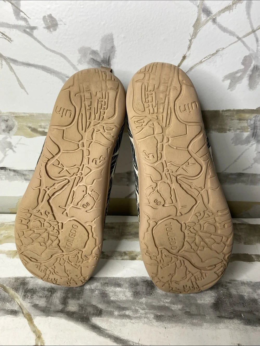 UIN Slip On Shoes